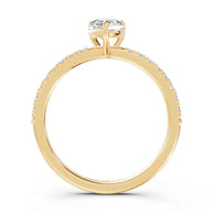 Imperial Teardrop Diamond Land Antwerp | yellow-gold