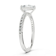Imperial Teardrop Diamond Land Antwerp | white-gold