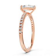 Imperial Teardrop Diamond Land Antwerp | rose-gold